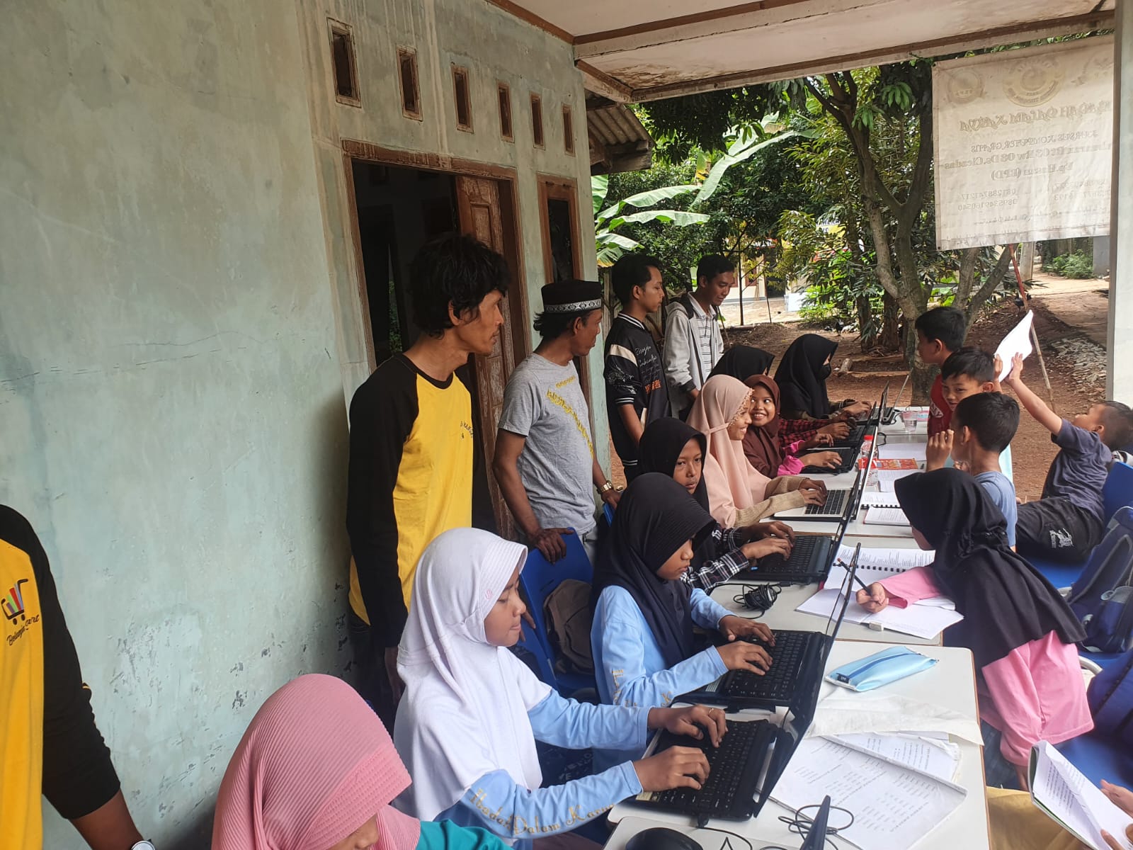 Galeri aktivitas Belajar Bersama Masyarakat ke-7